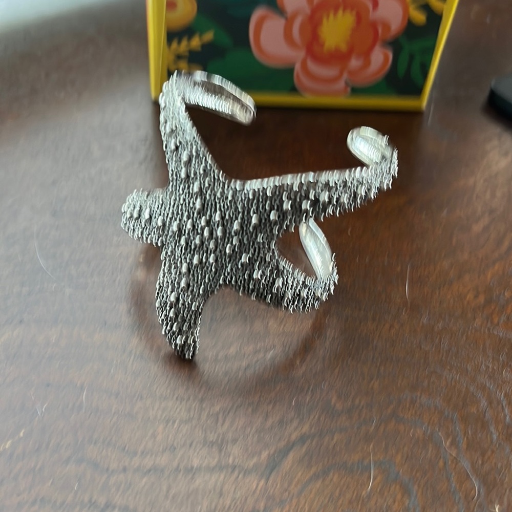 Starfish bracelet silver